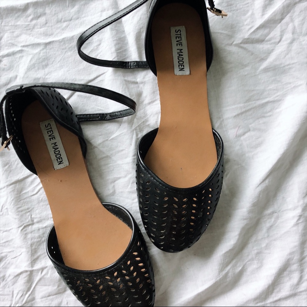 Black Steve Madden Flats with Ankle Strap